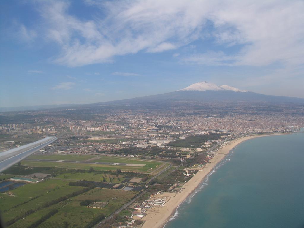 Sotto Il Vulcano Nicolosi Exterior photo