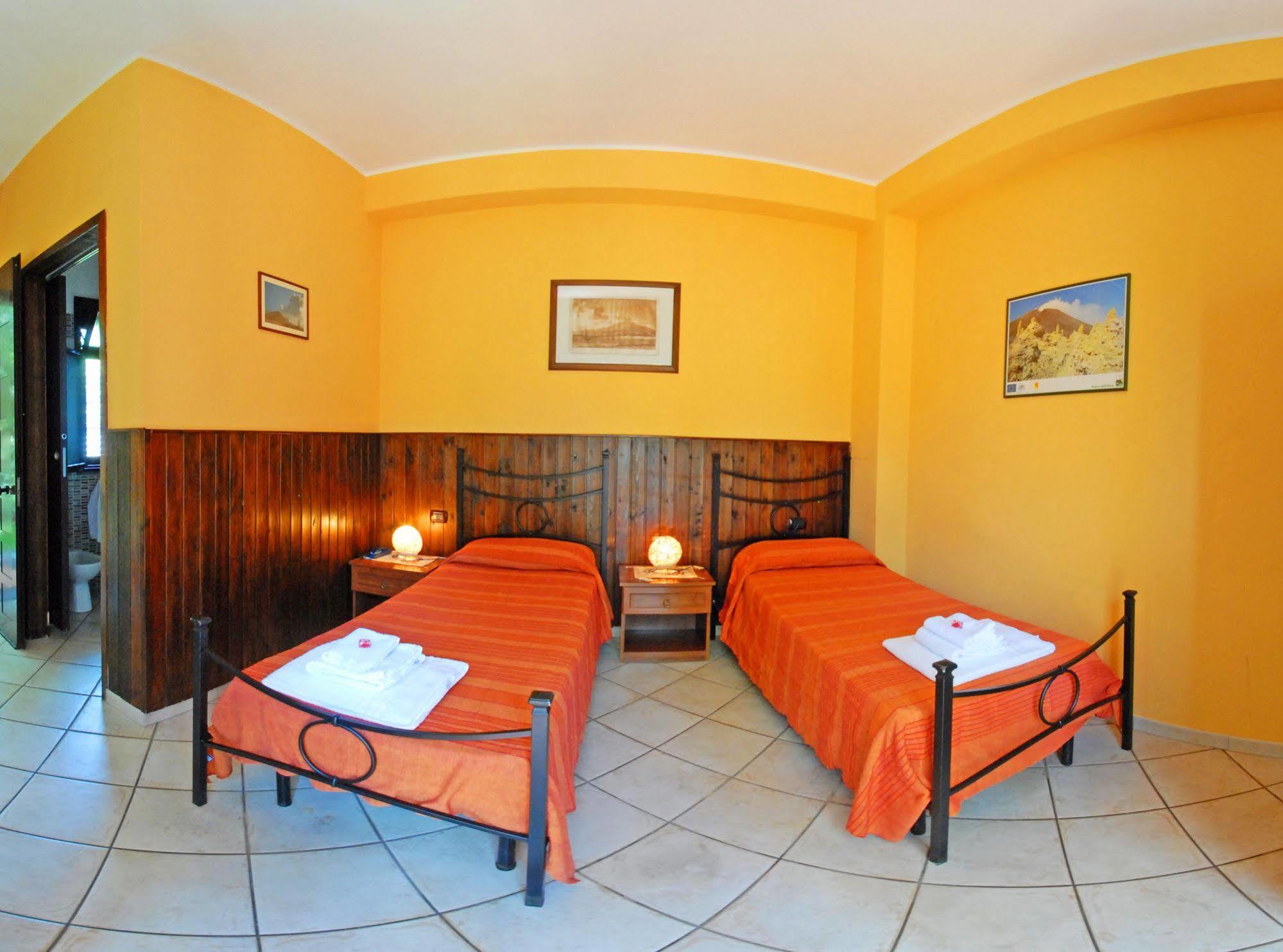 Sotto Il Vulcano Nicolosi Exterior photo